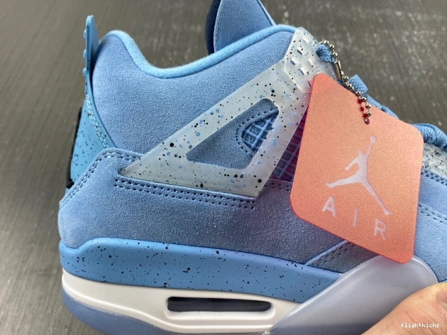 HO12MNJDLS247 Retro Jordan (PE) 4 UNC 0823